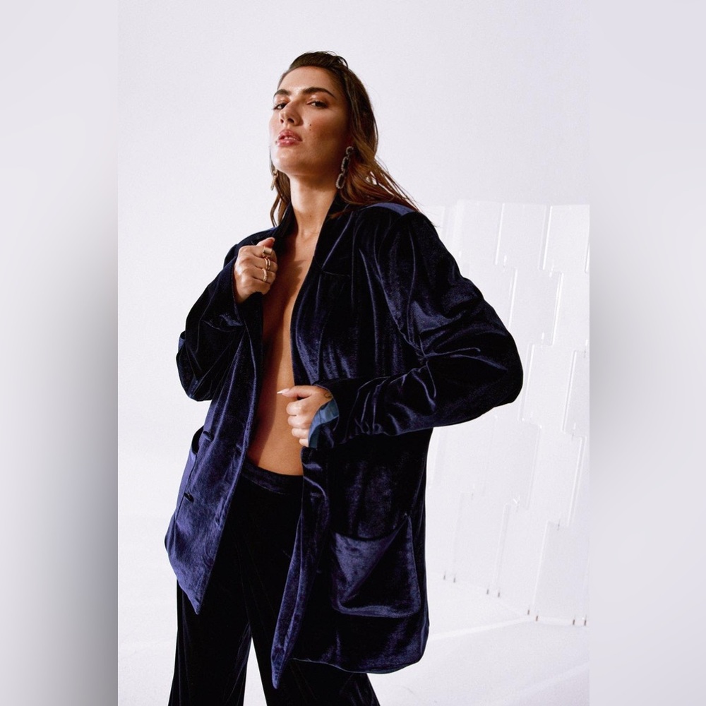 Nasty Gal Velvet Blazer